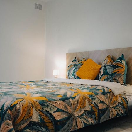 Superbe Appartement 32M2 Quartier Calme 800M Des Arenes Ним Екстериор снимка